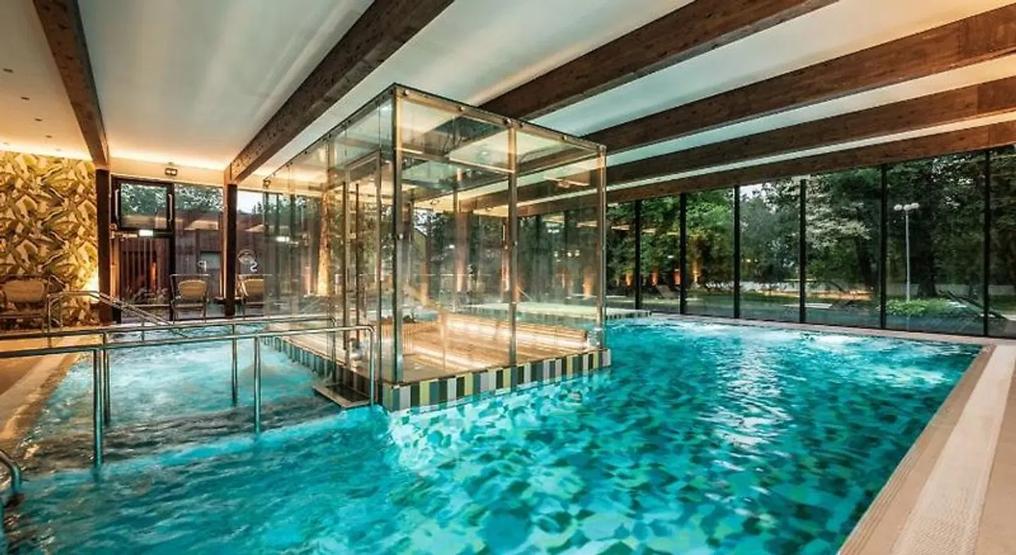 Wasa Hotel Hallenbad