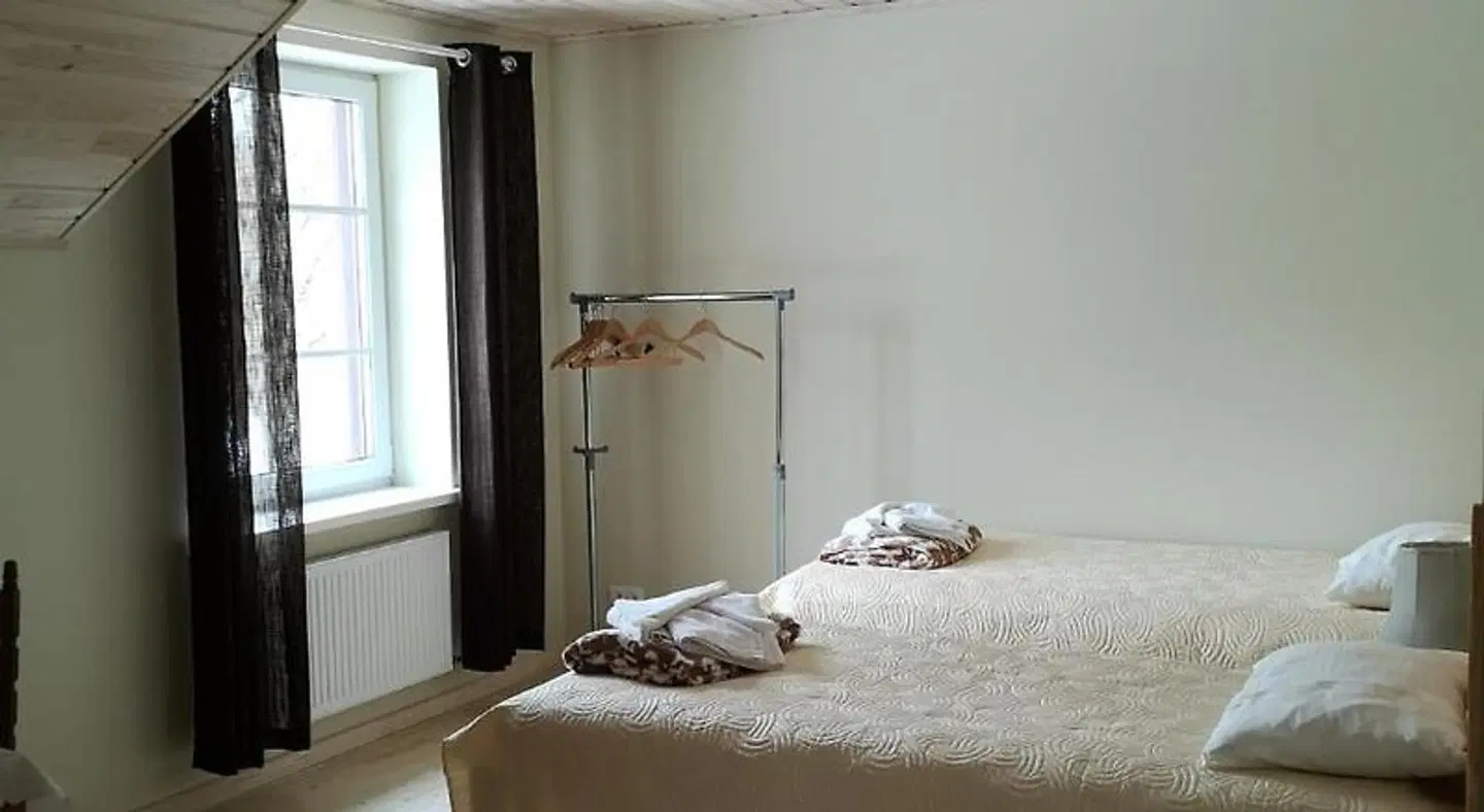 Svilpaunieki ROOM_EXAMPLE