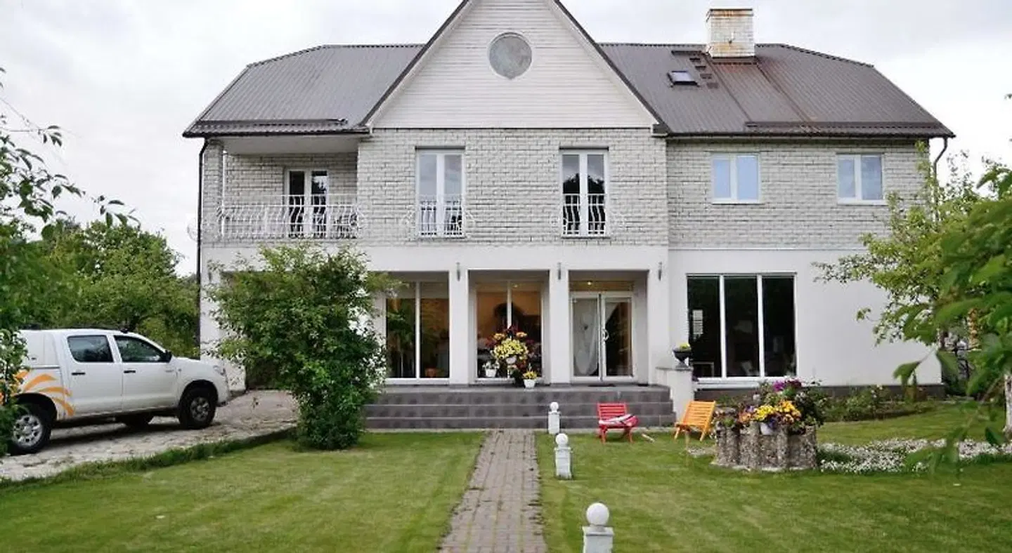 Oti Guesthouse EXTERIOR