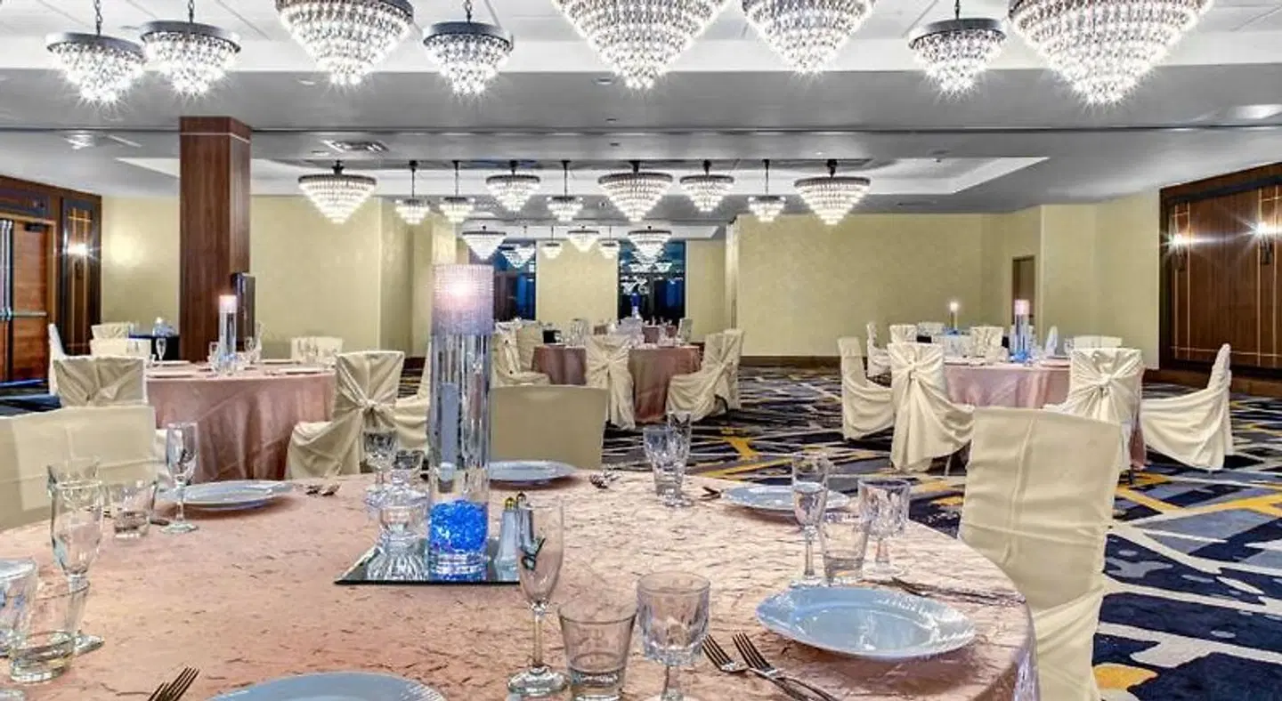 DoubleTree by Hilton Hotel Arlington DFW South Restaurant
