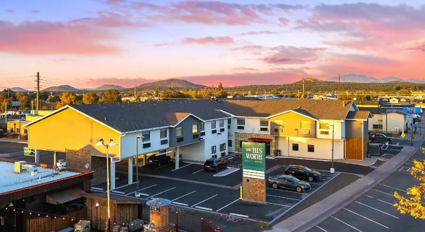 The Ellsworth Hotel, Ascend Hotel Collection EXTERIOR