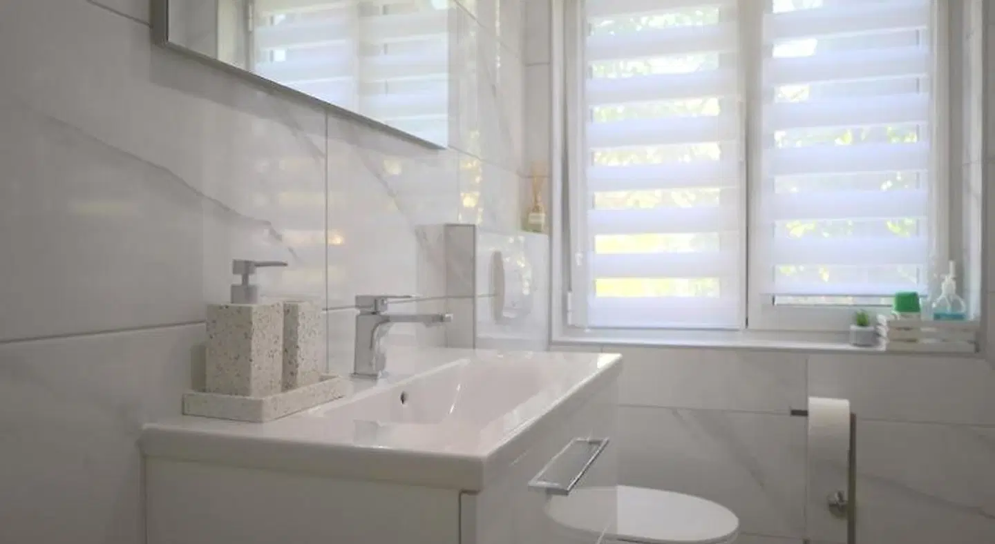 ANA house with apartments Badezimmer