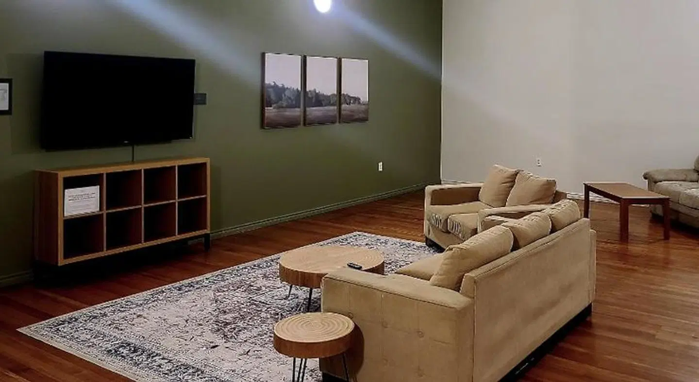 The Trail Inn - Yarbo, SK - Near Esterhazy & Mosaic K1, K2, & K3 LOUNGE_LOBBY