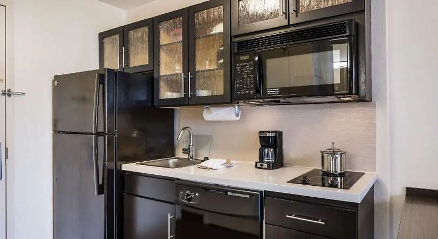 Sonesta Simply Suites Phoenix Glendale ROOM_EXAMPLE
