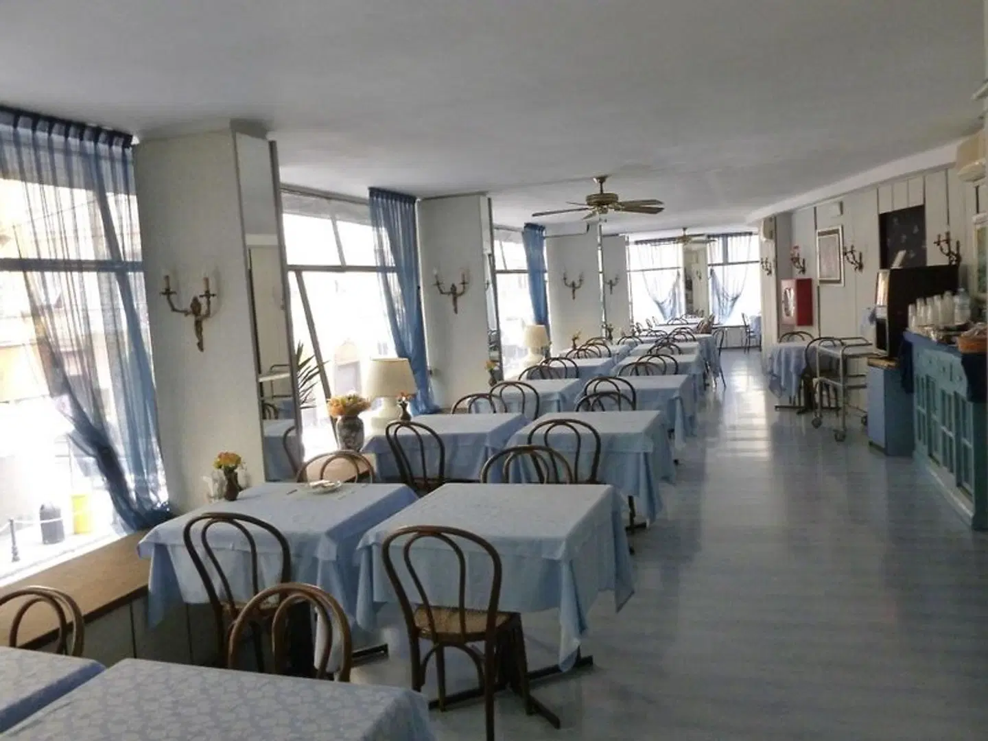 Belvedere LOUNGE_LOBBY