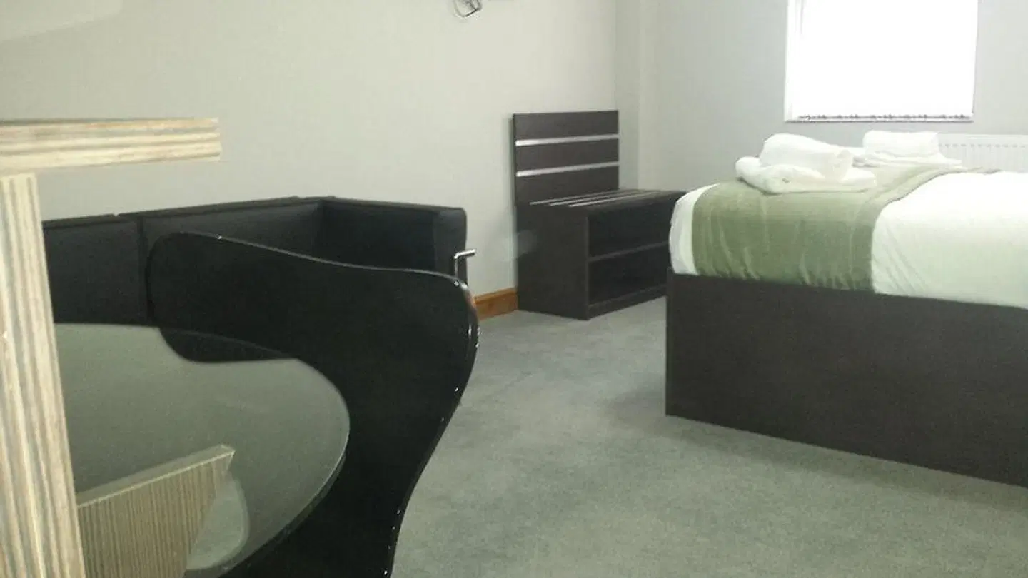 Epsilon Hotel ROOM_EXAMPLE