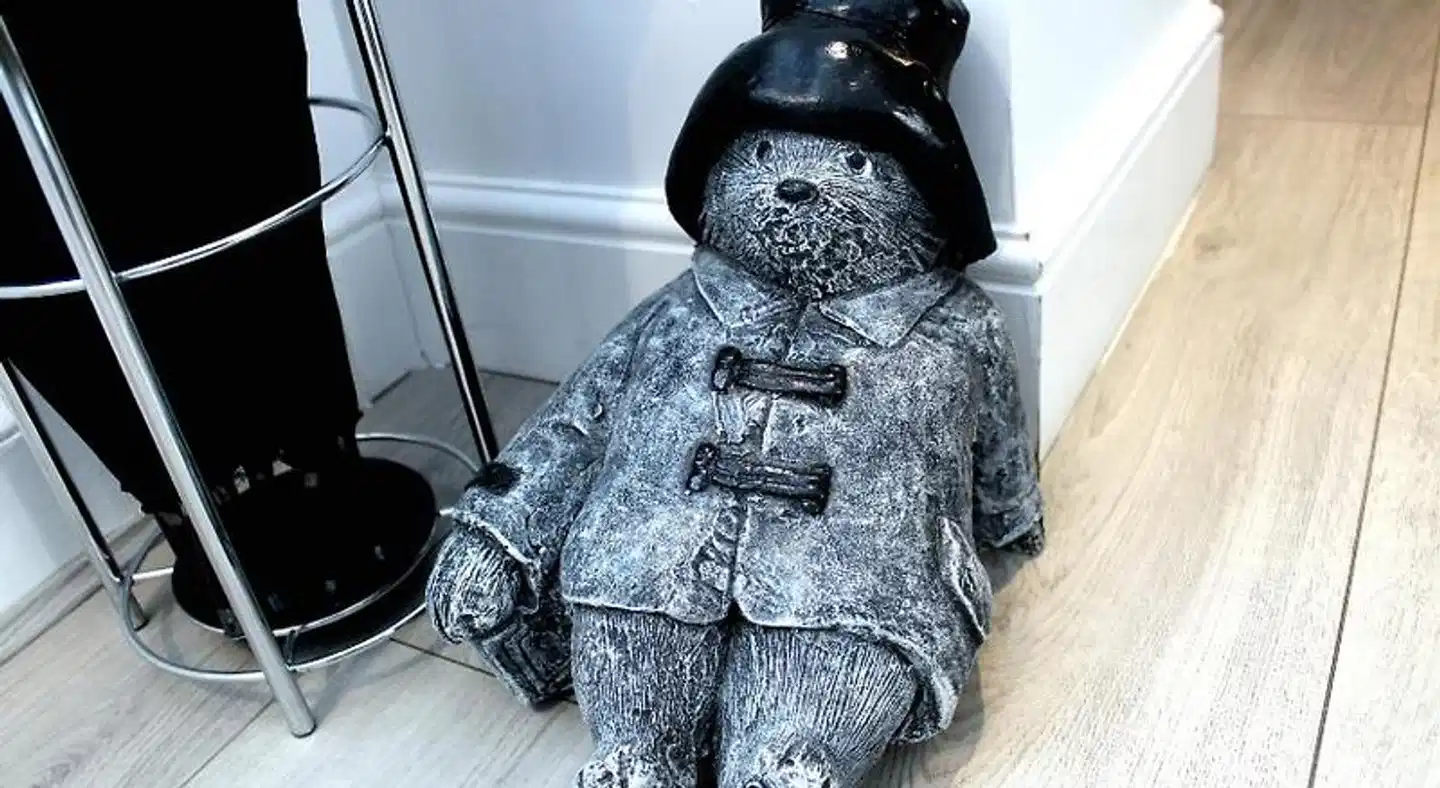 1 Craven Hill Gardens Lobby