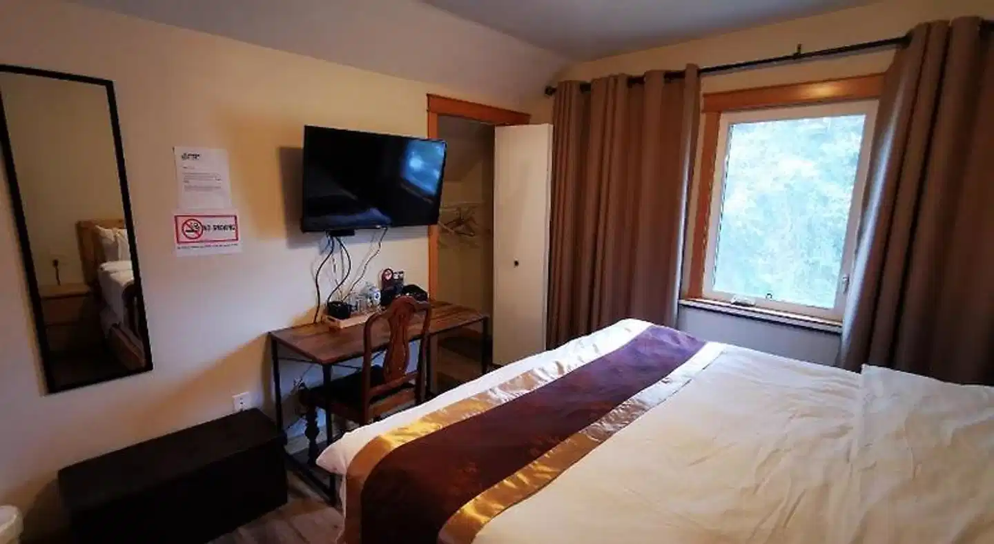 Riverfront Estate Bed&Breakfast Banff Wohnbeispiel