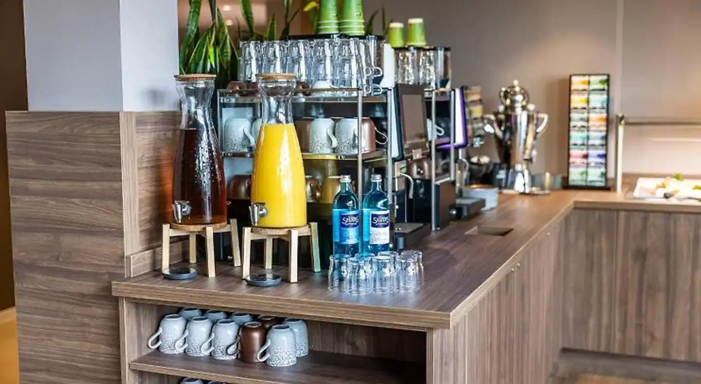 Platzhirsch Living Bar