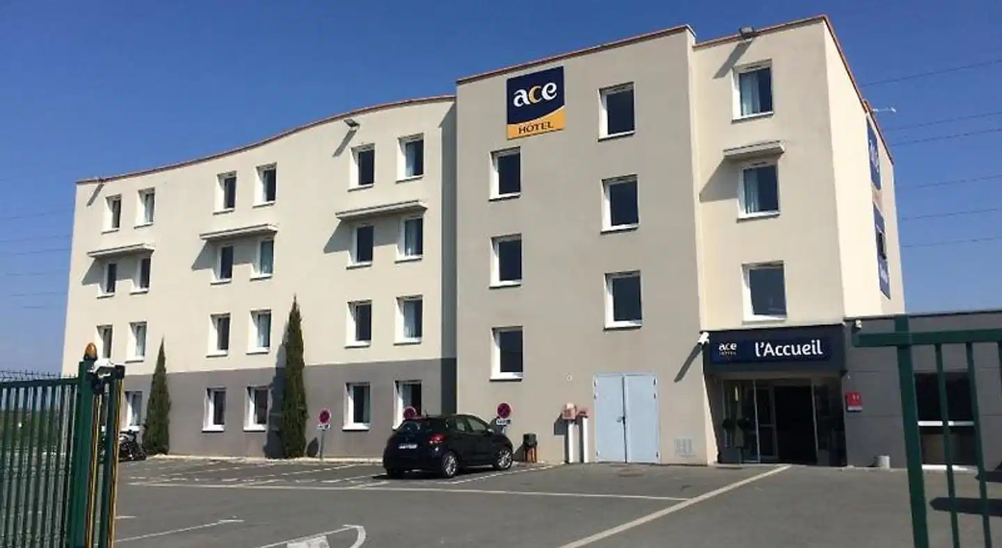 ACE Hôtel Poitiers Aussenansicht
