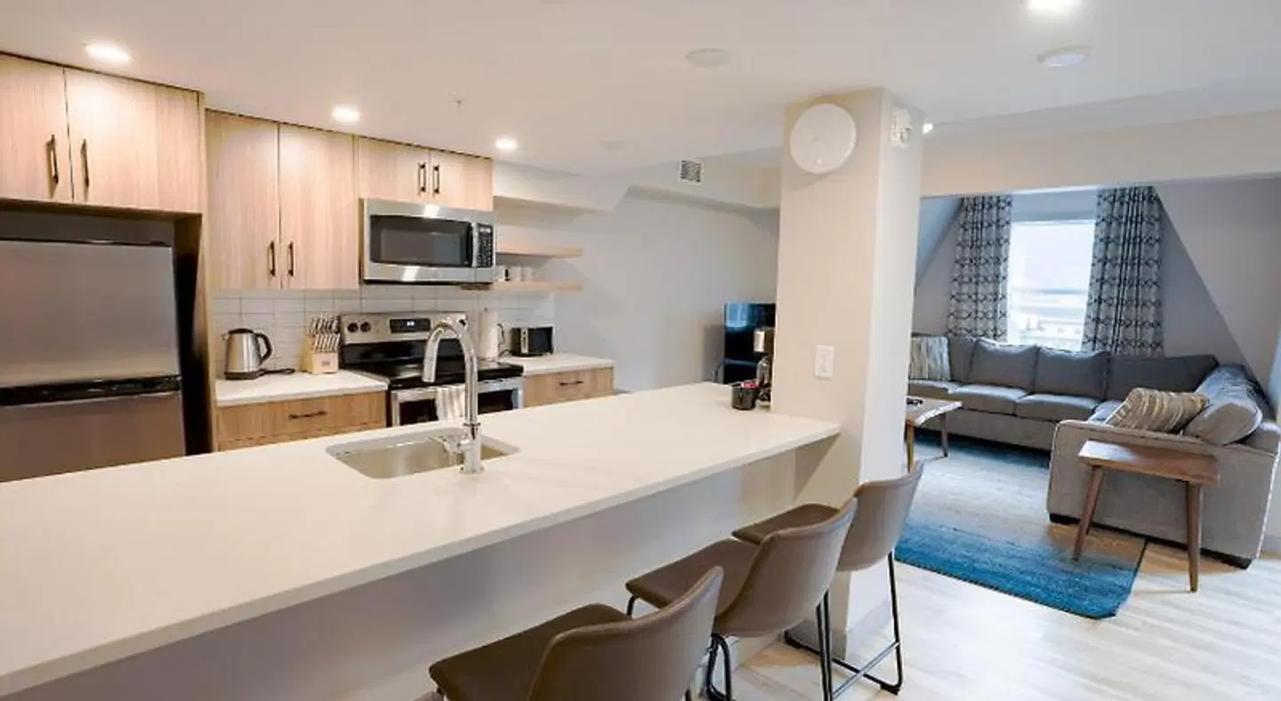 Basecamp Suites Banff Bar