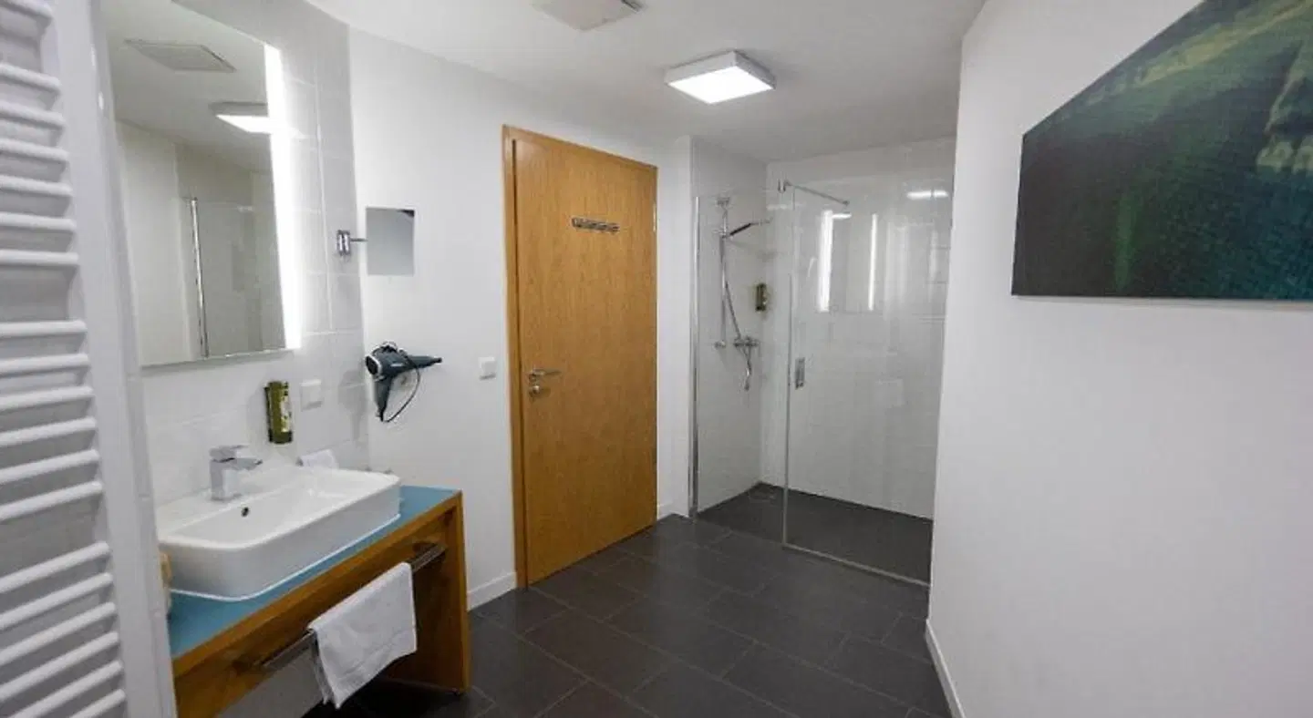 Vogelsburg Badezimmer