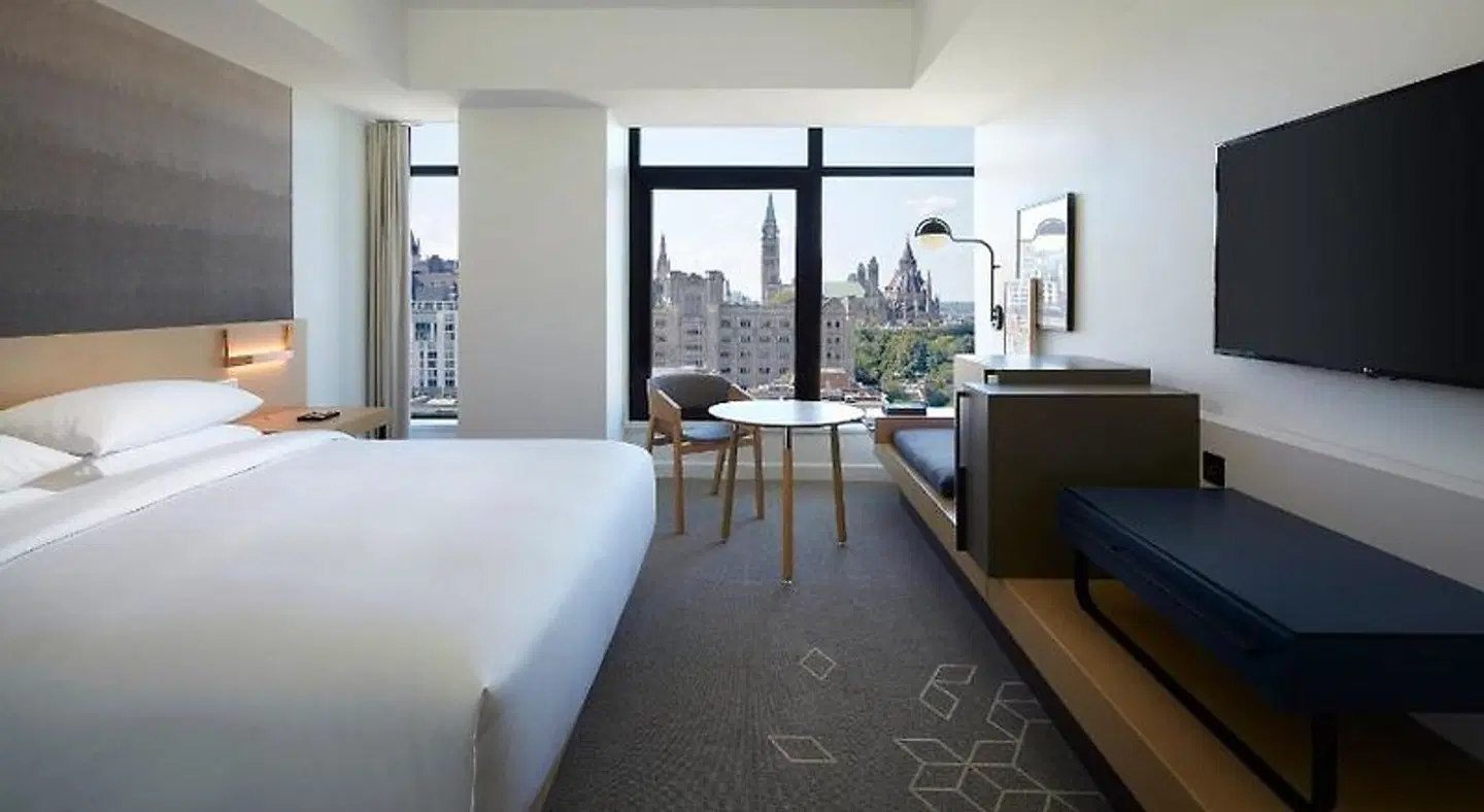 Andaz Ottawa Byward Market - a concept by Hyatt ROOM_EXAMPLE