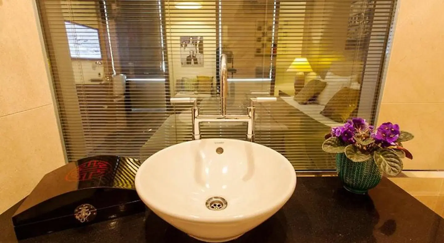 Quentin Design Badezimmer