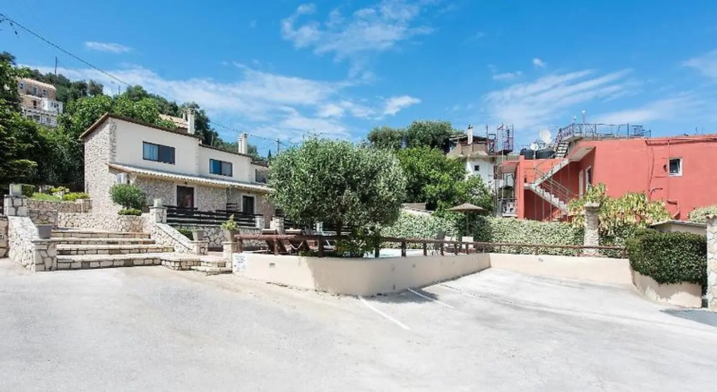 Anita Village Strand