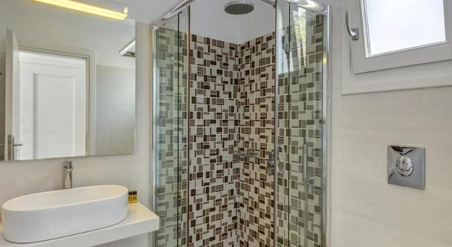 Makis Place Badezimmer