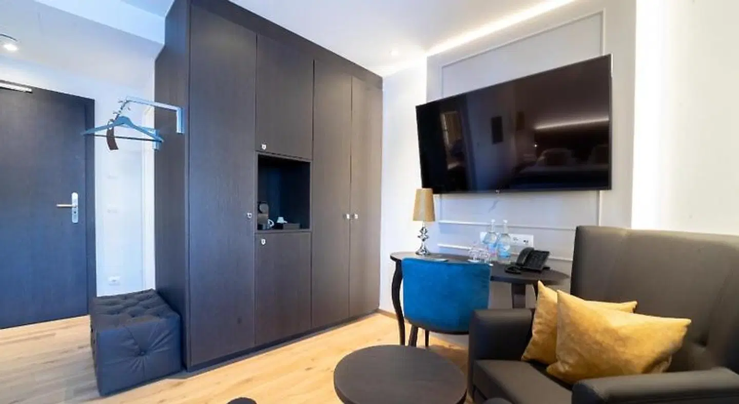 Wulfenia ROOM_EXAMPLE