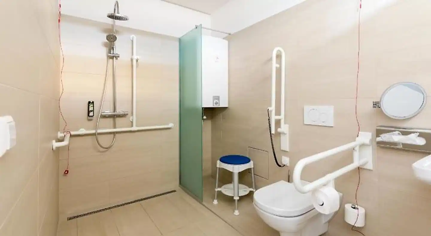 AMEDIA Luxury Suites Graz Badezimmer