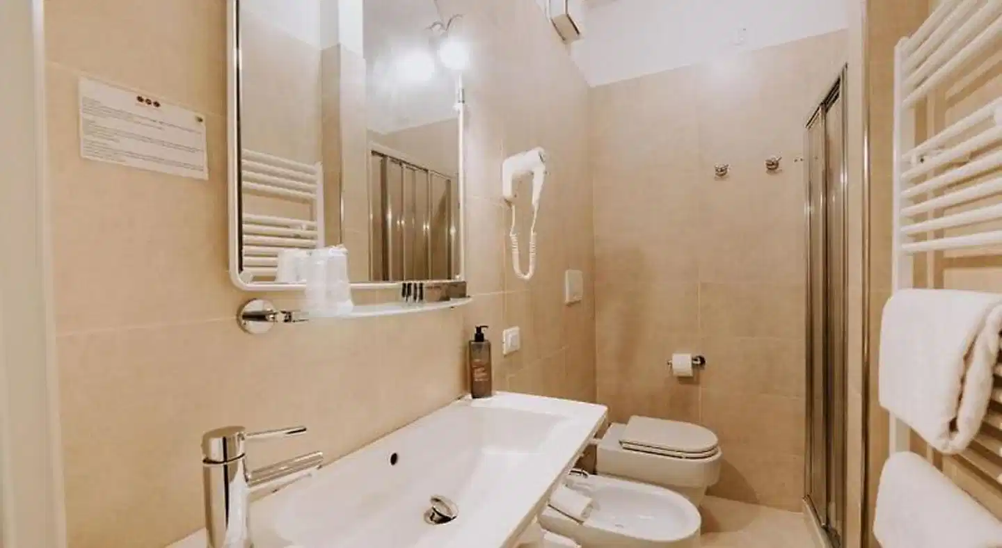 Hotel Villa Patriarca Badezimmer