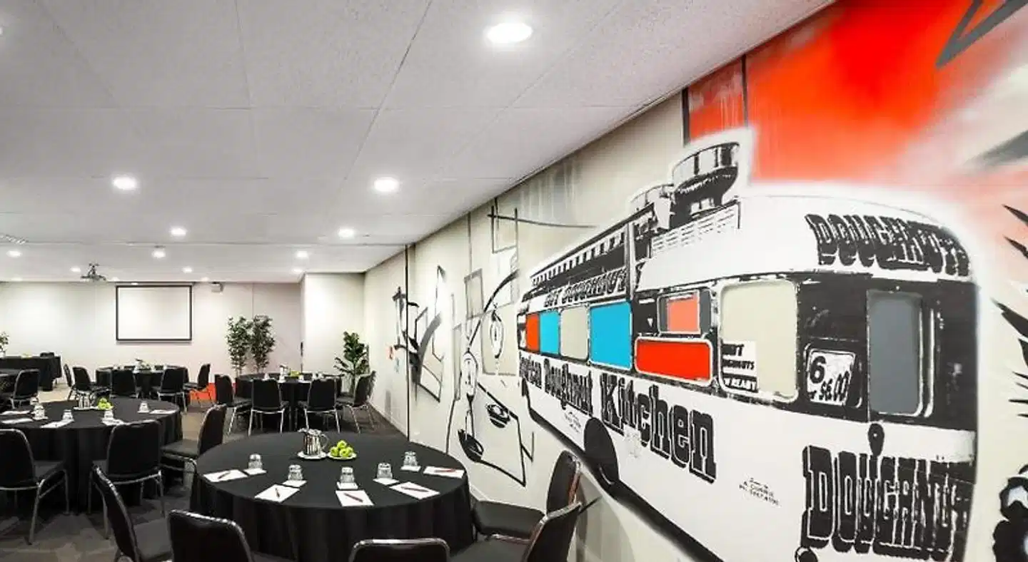 ibis Melbourne - Hotel & Apartments Restaurant