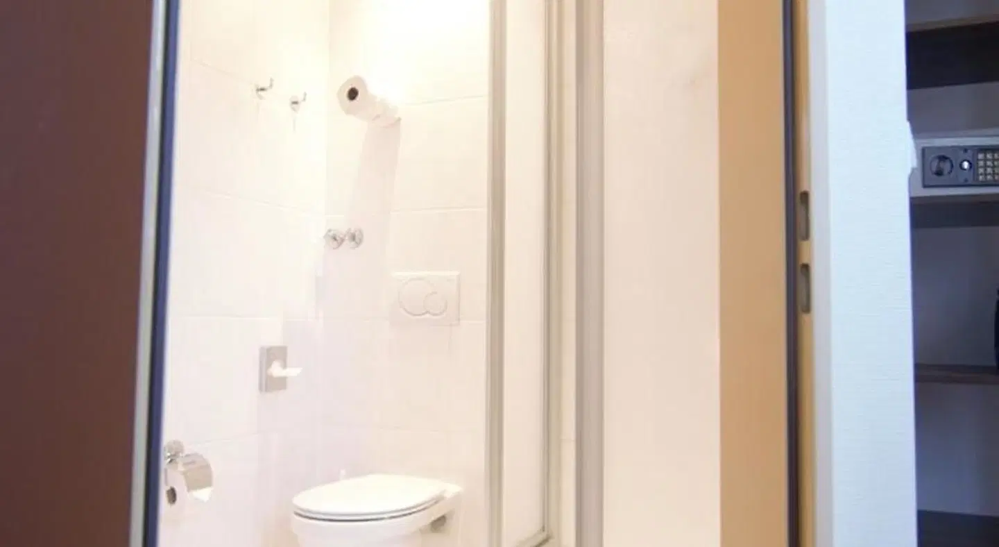 Hotel Polo am ZOB Badezimmer