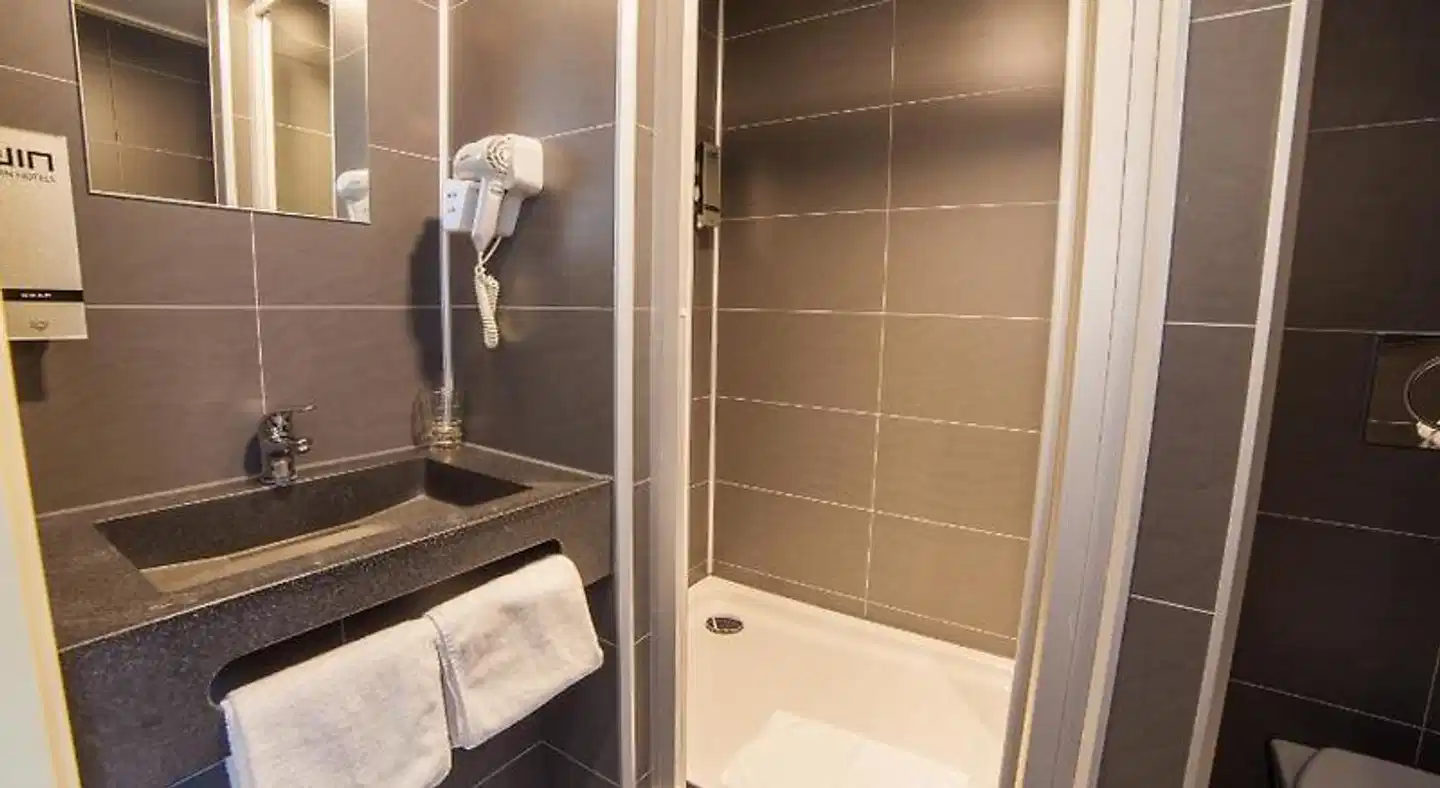 Hotel Library Amsterdam Badezimmer