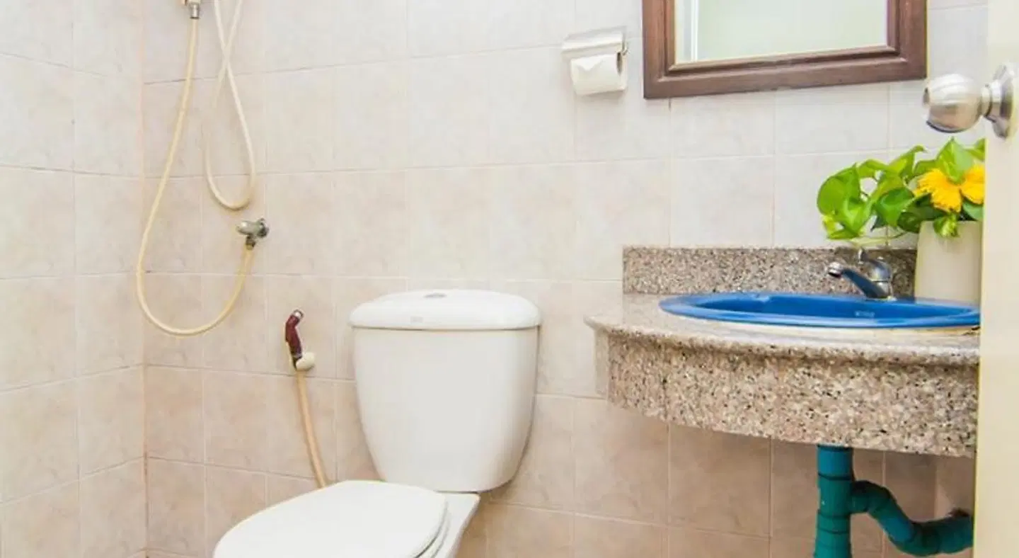 Sutus Court 1 Badezimmer