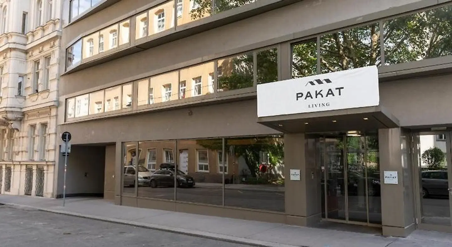Pakat Suites Hotel EXTERIOR