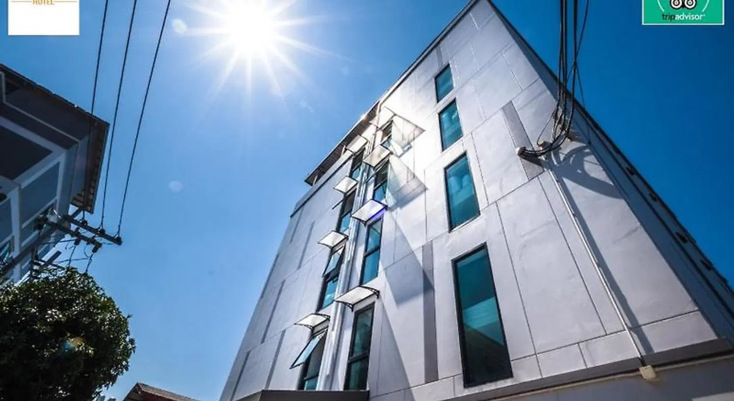 Don Muang Hotel EXTERIOR