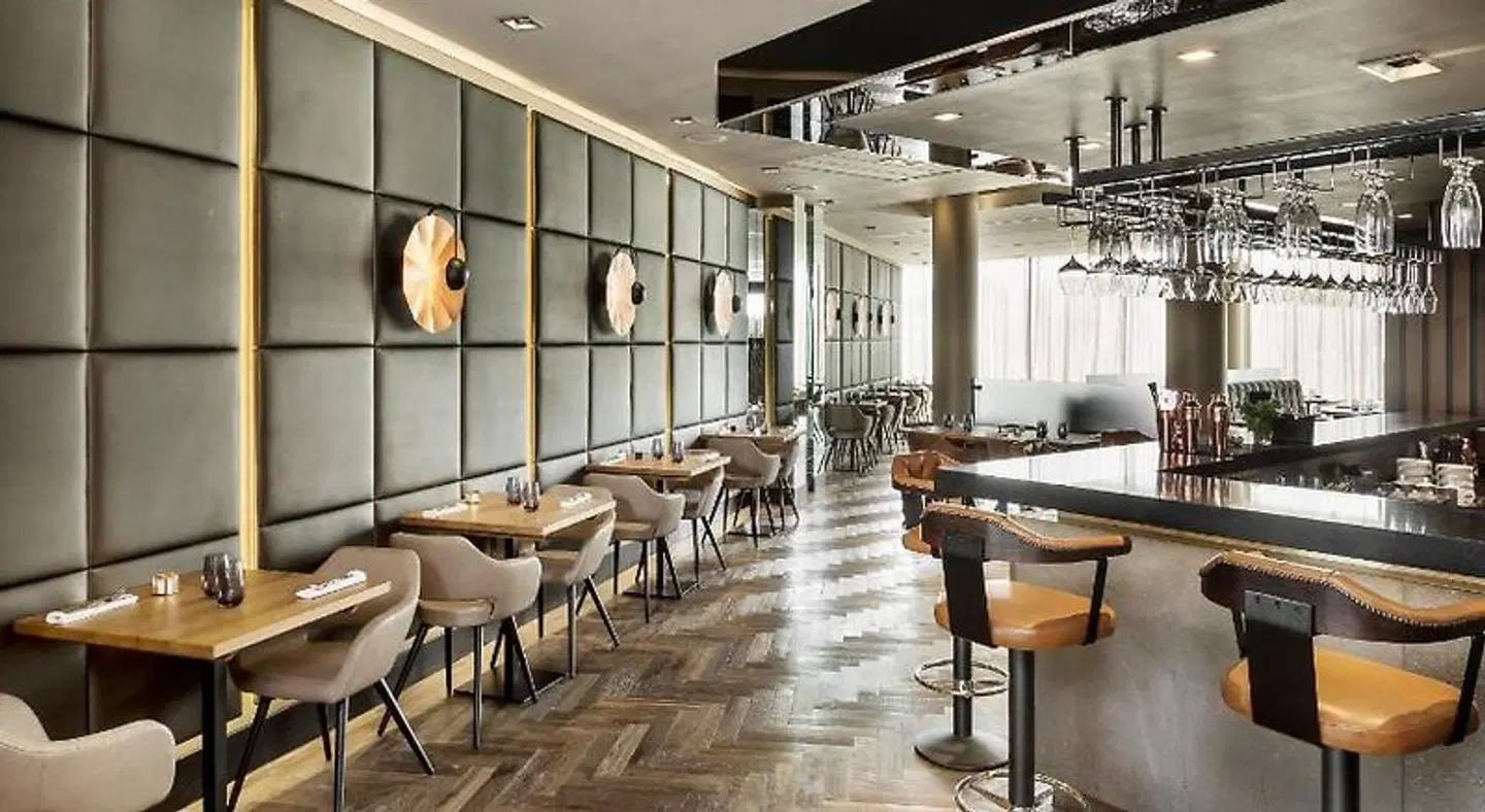 Radisson Blu London Stansted Airport Bar