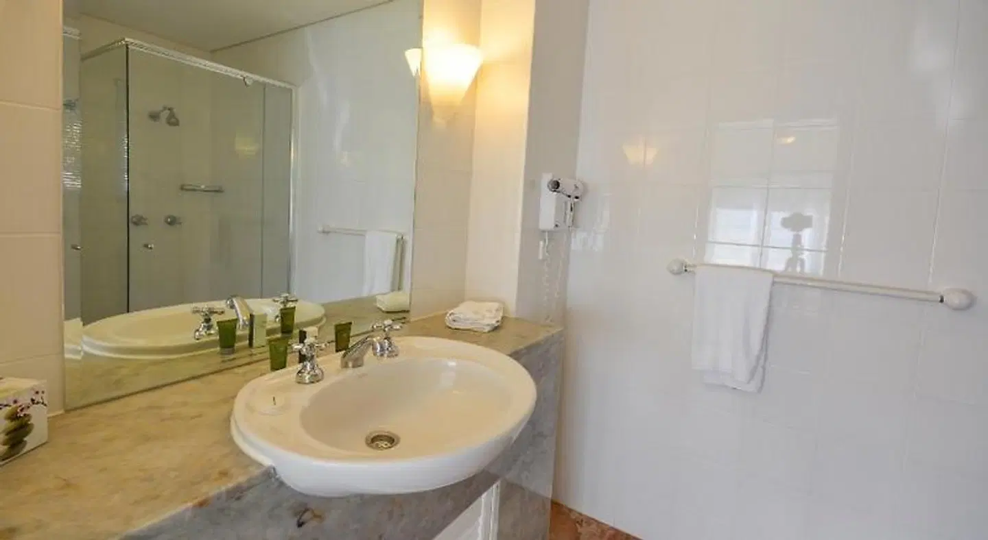 Balboa Apartments Badezimmer