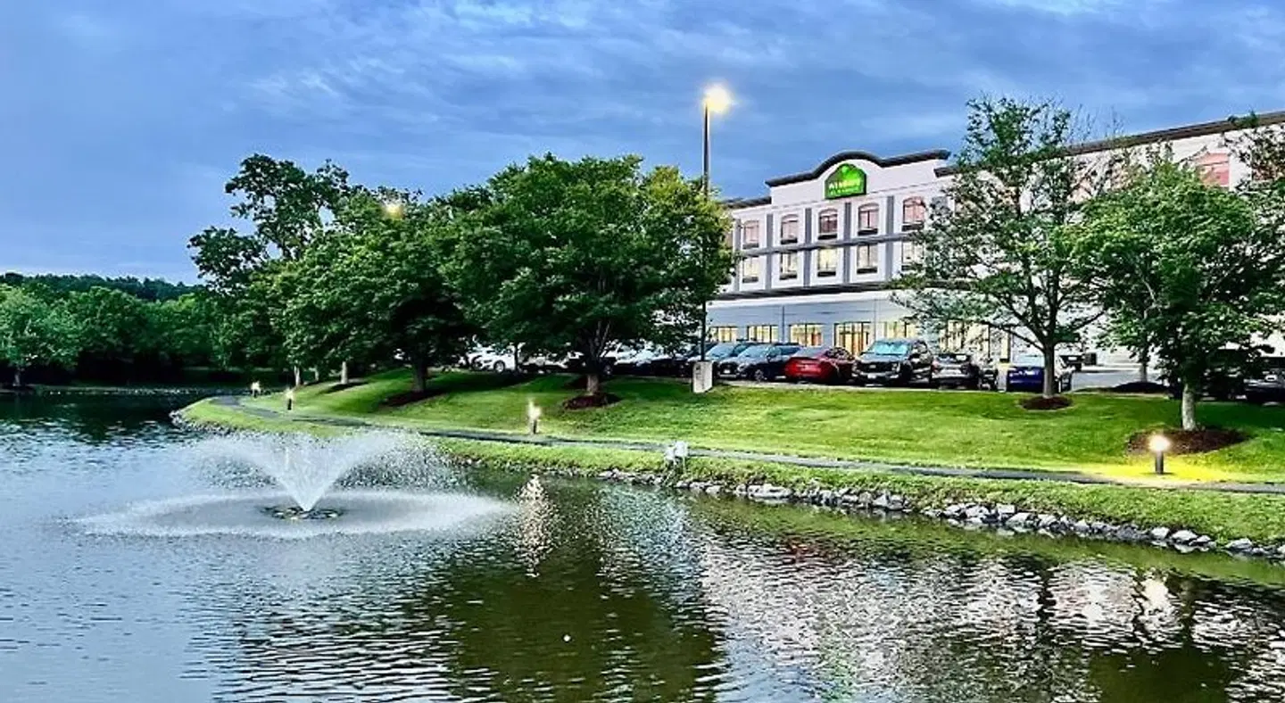 Wingate by Wyndham Chantilly / Dulles Airport Garten