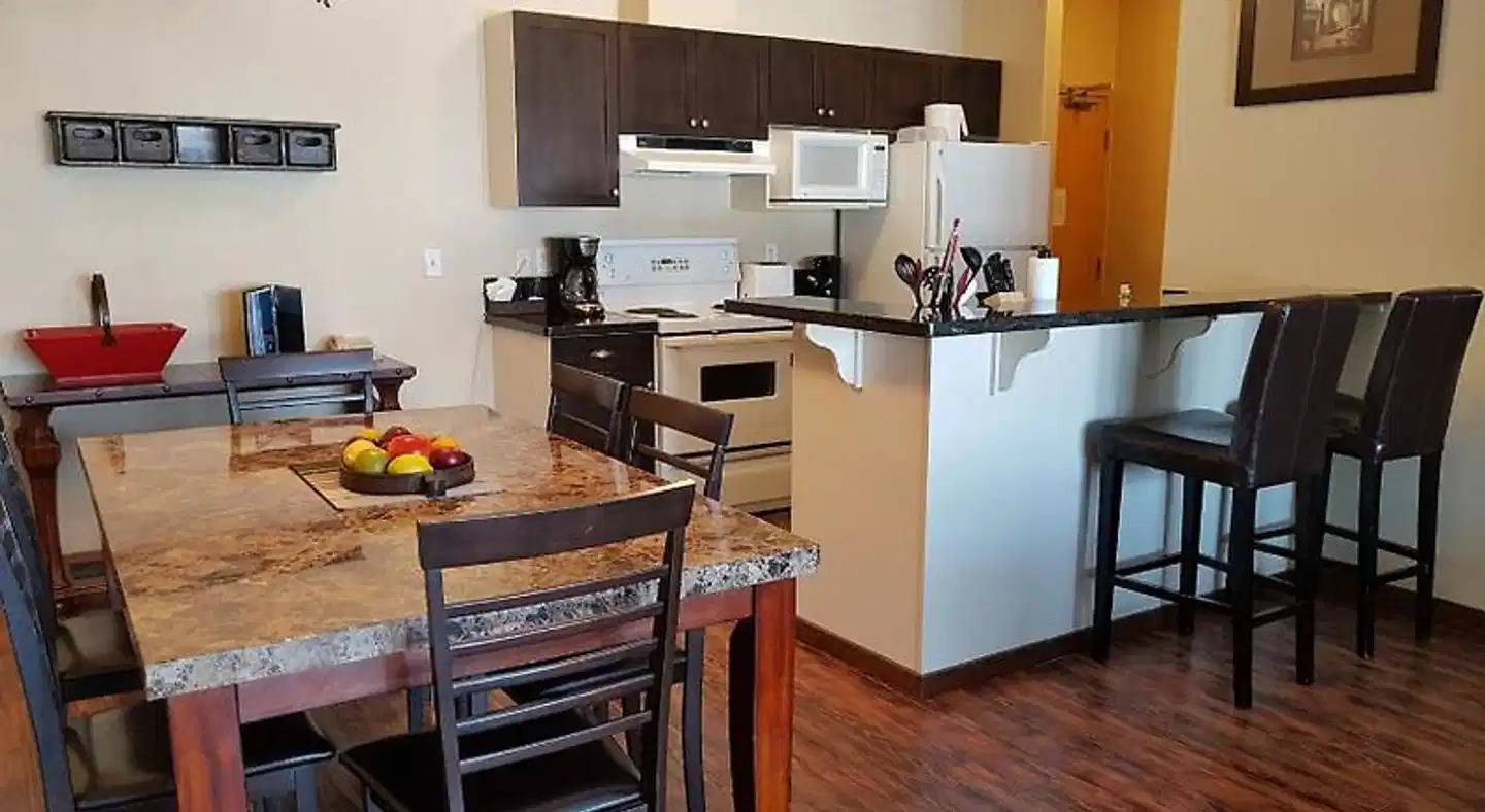 Sunset Resorts Canmore Restaurant