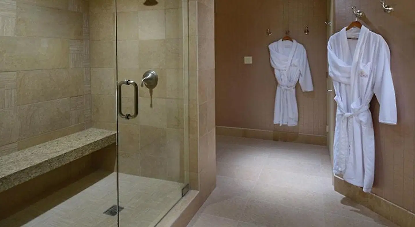 The Lodge at Ventana Canyon Badezimmer