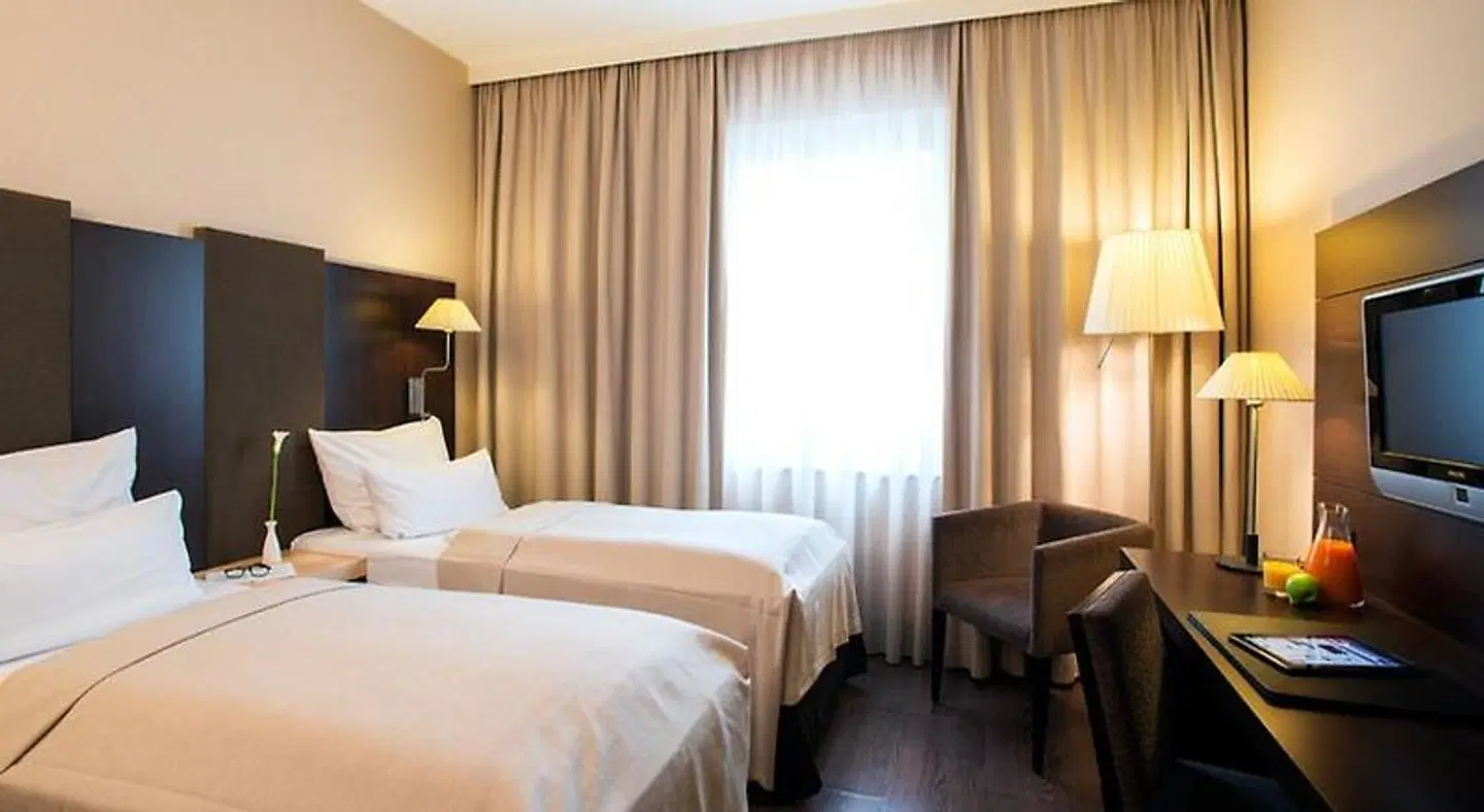 NH Düsseldorf Königsallee ROOM_EXAMPLE