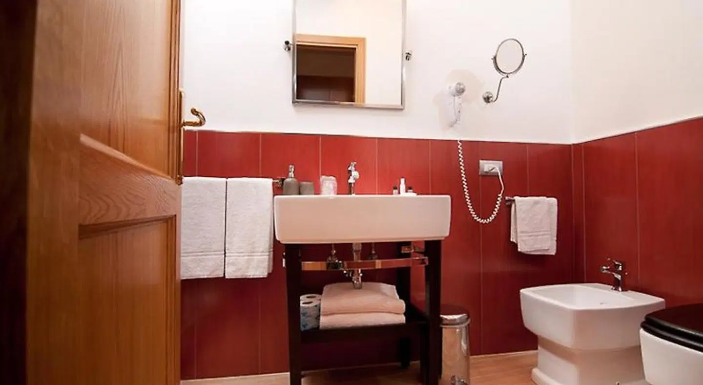 St. Peter' Six Rooms & Suites ROOM_EXAMPLE