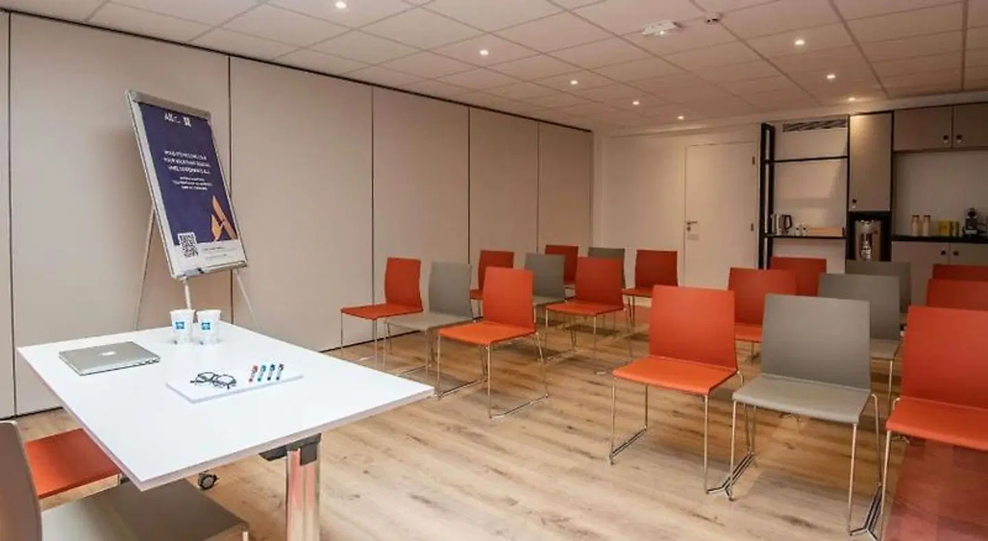 ibis budget Nice Californie Lenval Konferenz