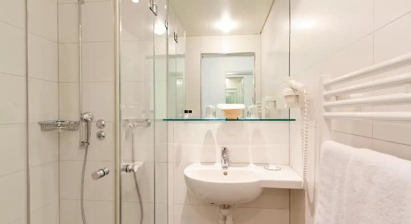 Sommerau-Ticino Badezimmer