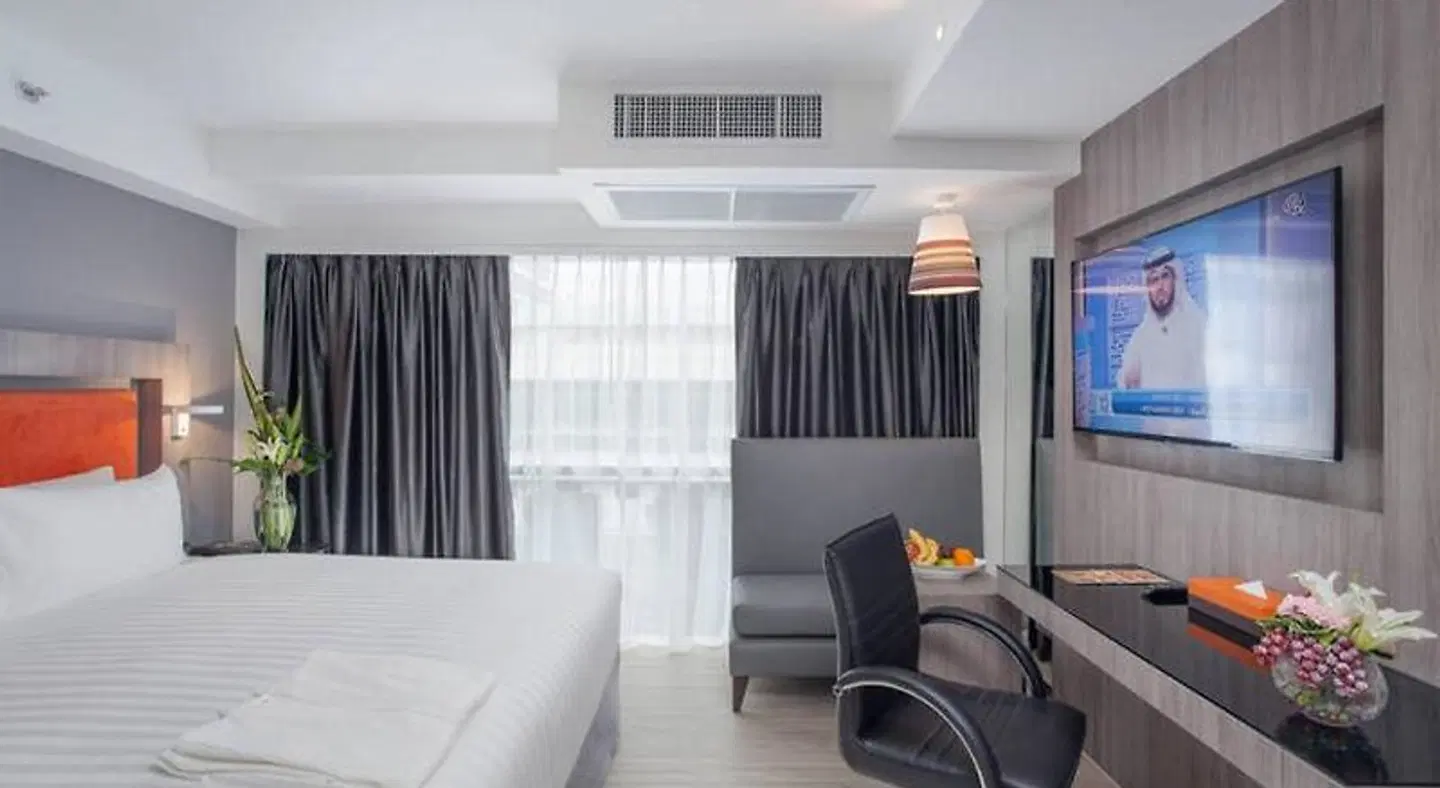 Grand 5 Hotel & Plaza Sukhumvit Bangkok ROOM_EXAMPLE