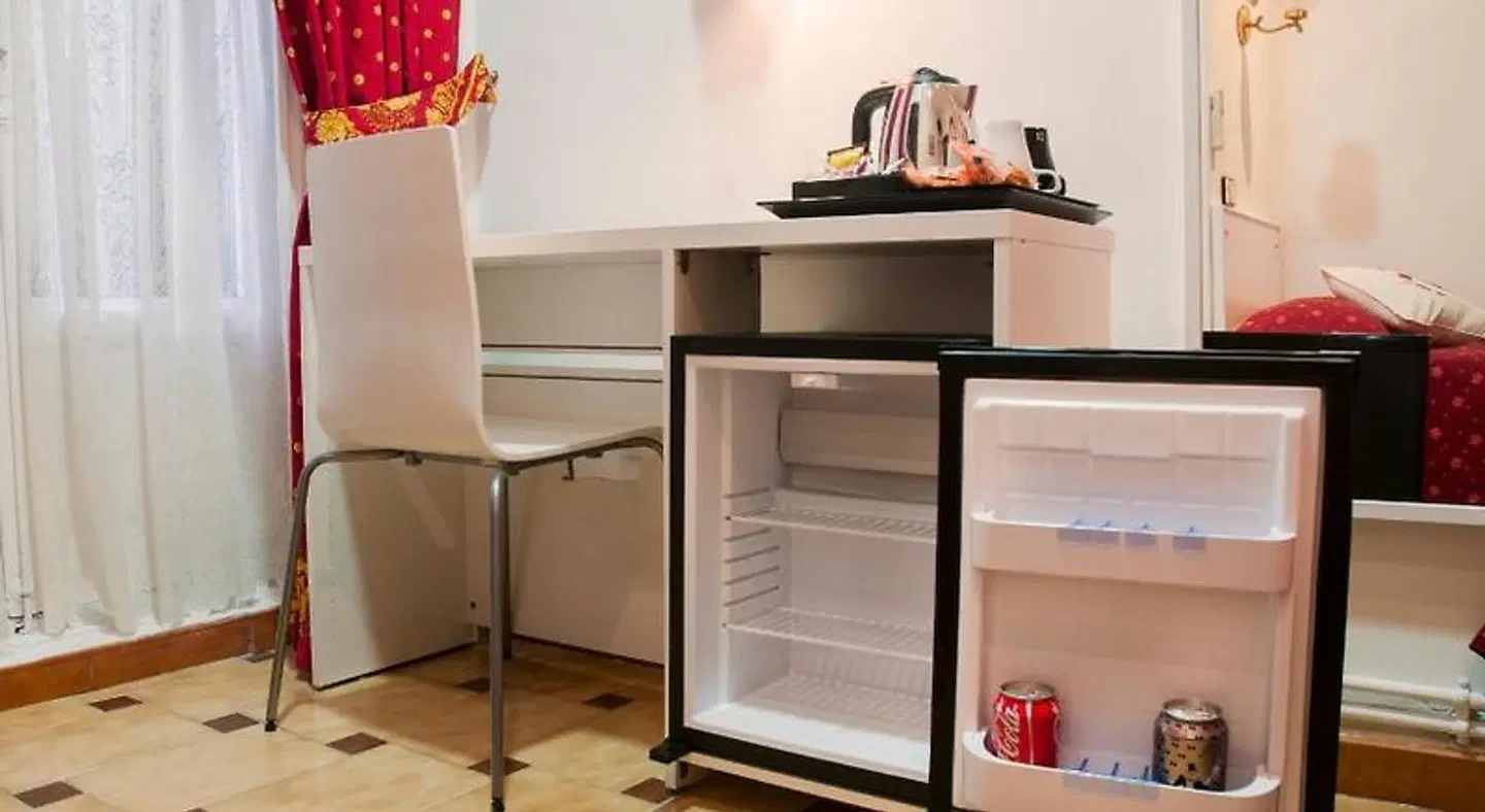 Hostal Comercial ROOM_EXAMPLE