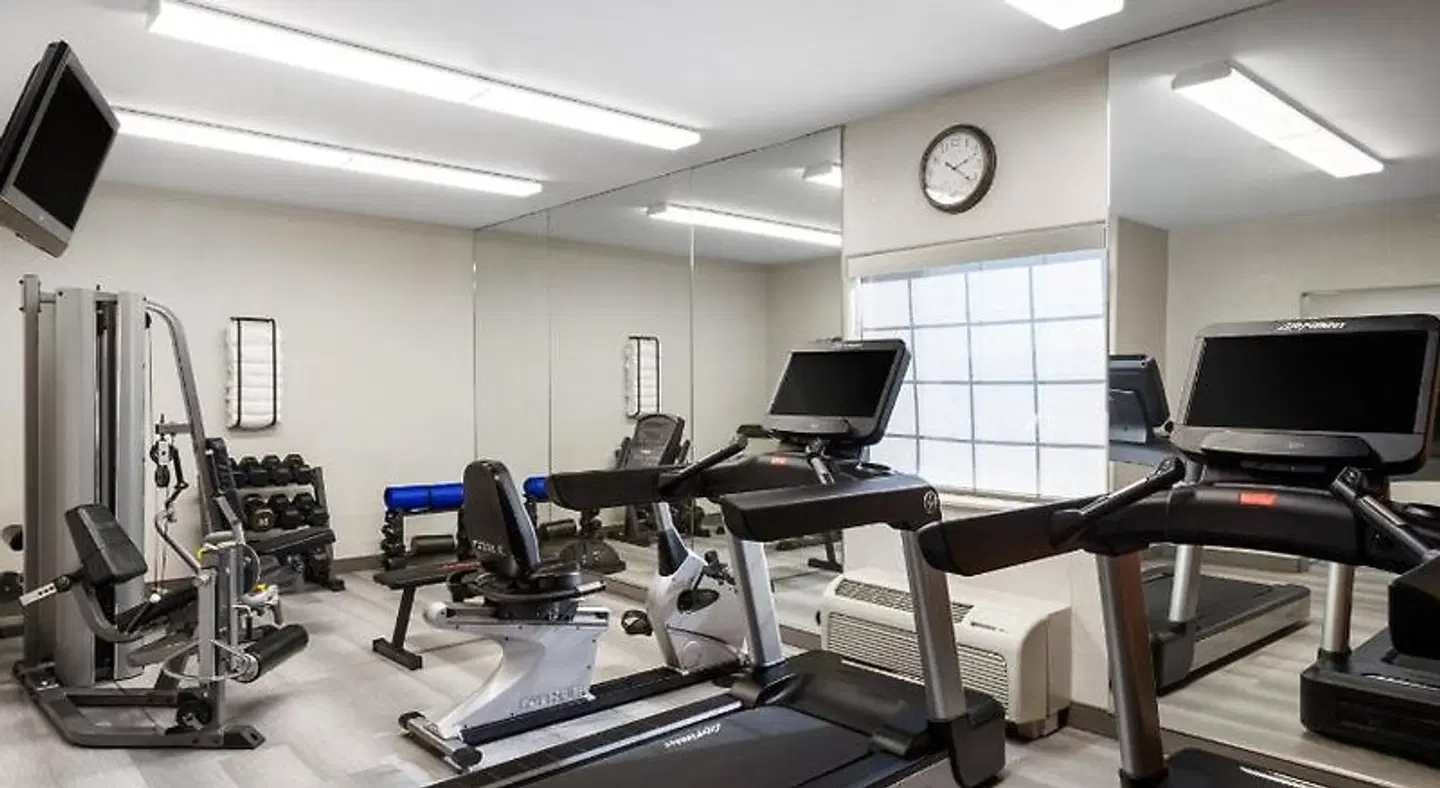 Candlewood Suites Yuma by IHG SPORTS_AND_LEISURE