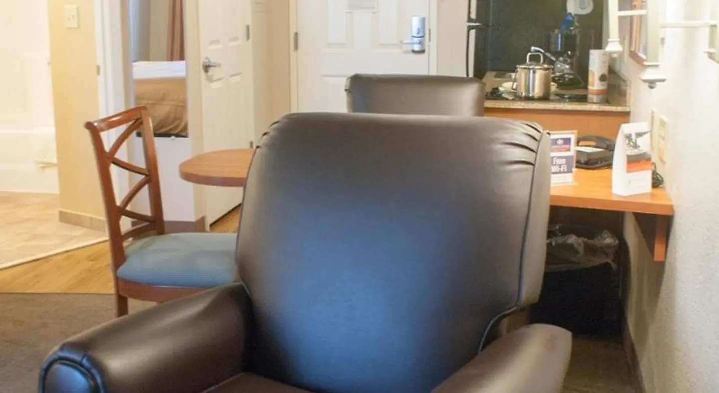 Candlewood Suites Jacksonville East Merril Road by IHG LOUNGE_LOBBY
