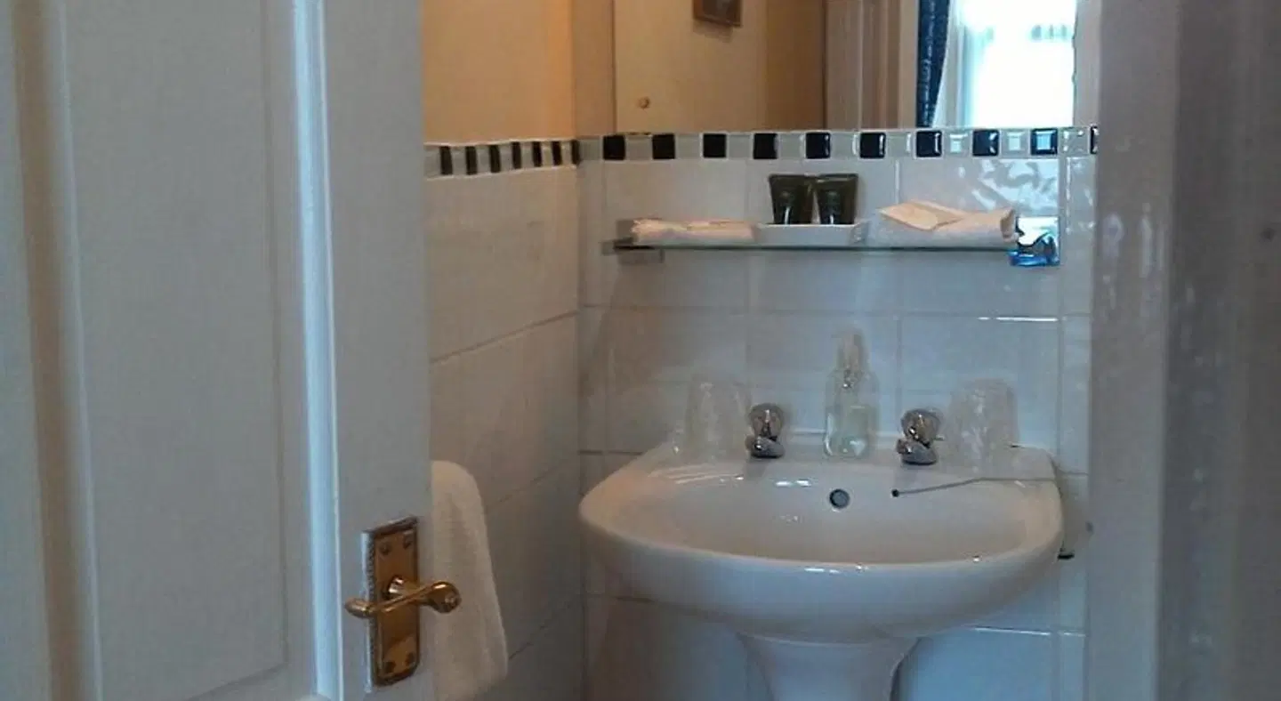 Meare Manor Badezimmer