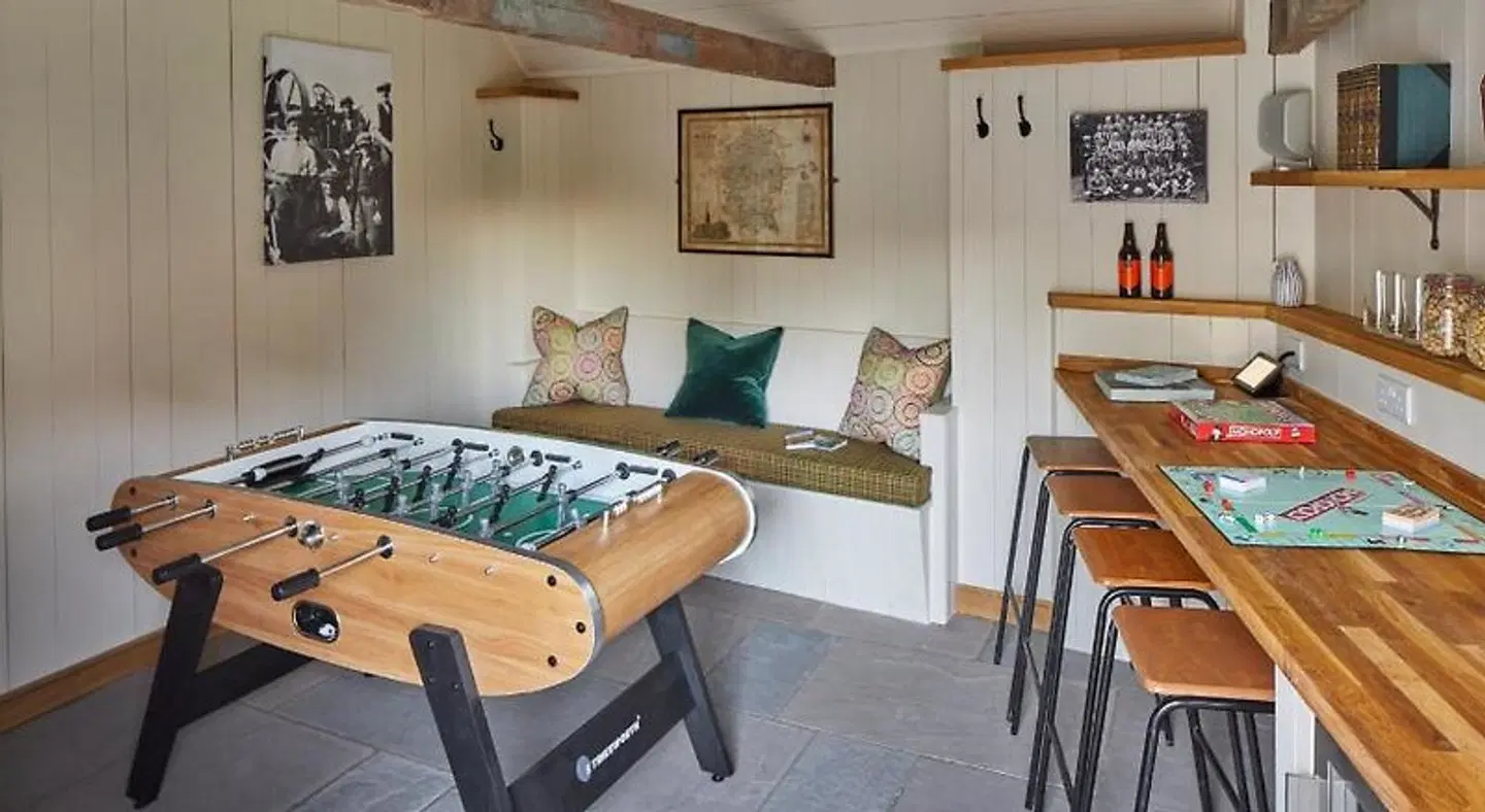 The Three Daggers ROOM_EXAMPLE