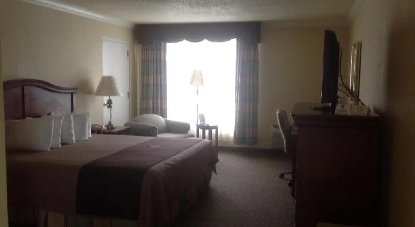 Best Western Plus Burlington ROOM_EXAMPLE