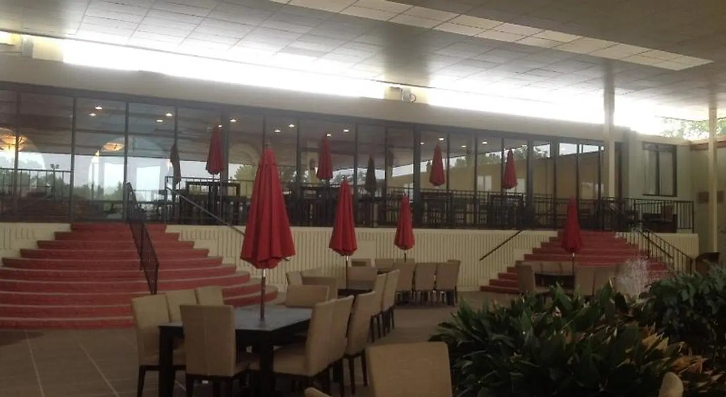 Best Western Plus Burlington Restaurant