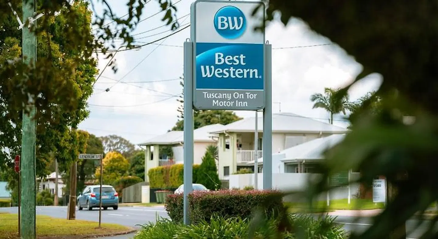 Best Western Tuscany on Tor Motor Inn EXTERIOR