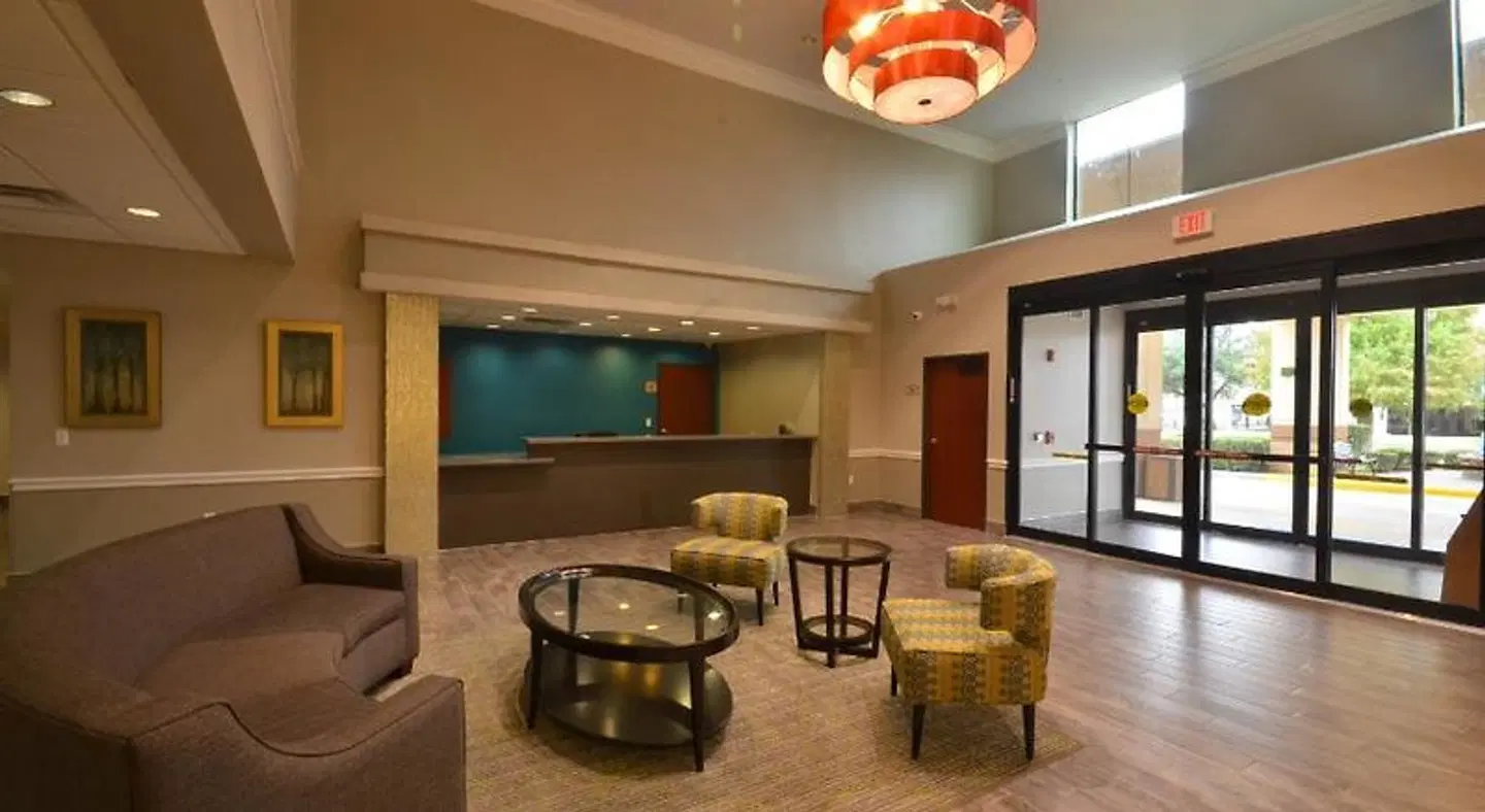 Best Western Fountainview Inn & Suites Near Galleria LOUNGE_LOBBY