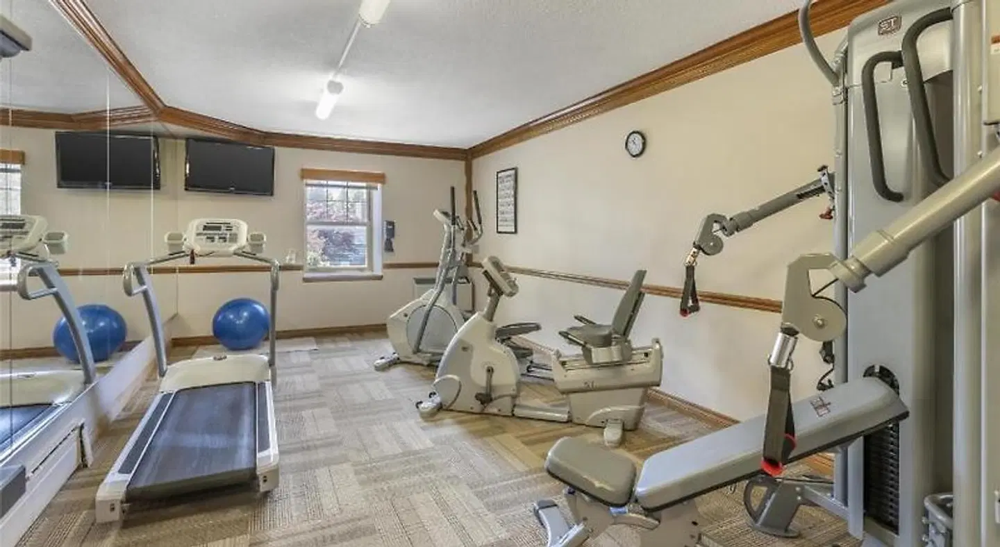 Best Western Fireside Inn SPORTS_AND_LEISURE