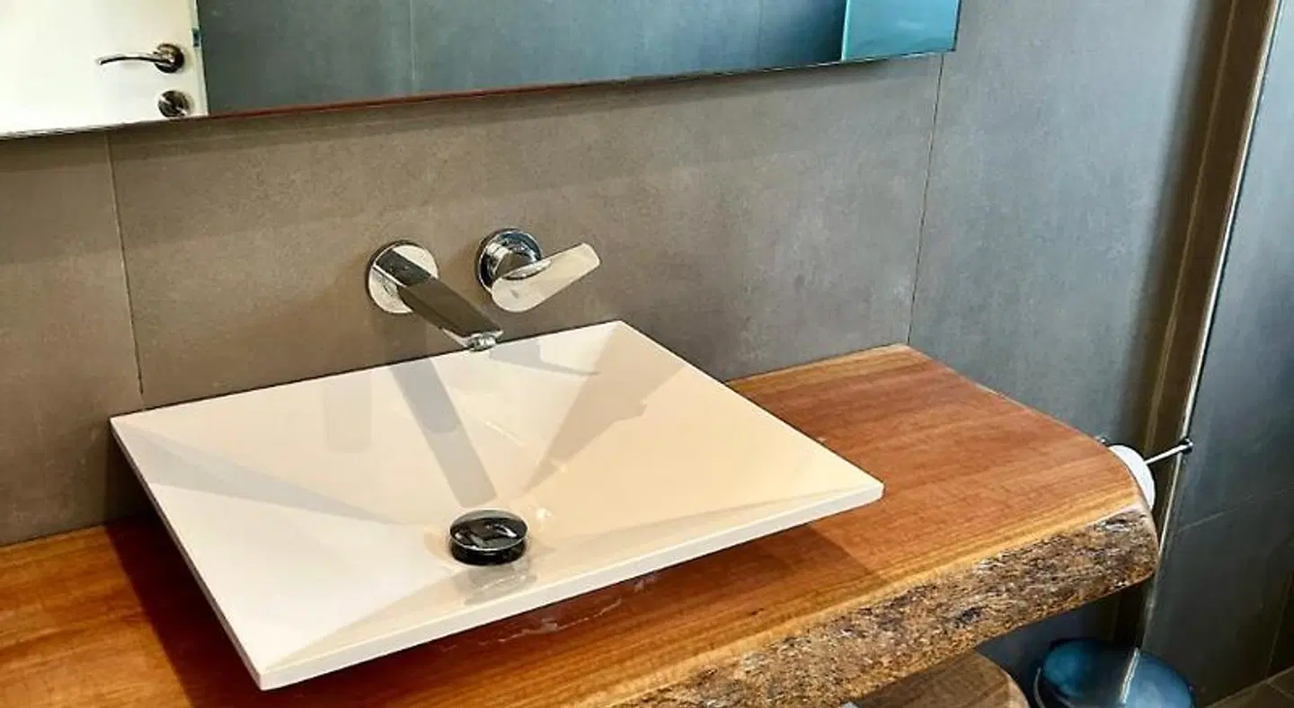 Loriet Hotel Badezimmer